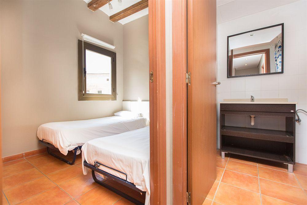 Ainb Raval Hospital Apartamento *