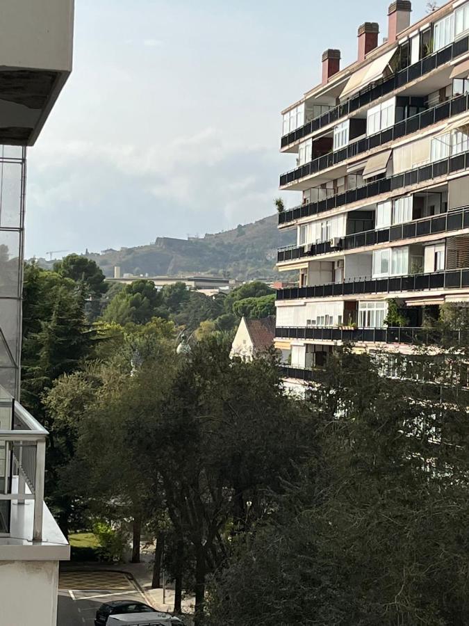 Apartamento Precioso Y Tranquilo Zona Alta Diagonal Barcelona