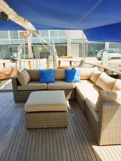 Botel Adara Yacht - Big Turkish Gulet Barcelona