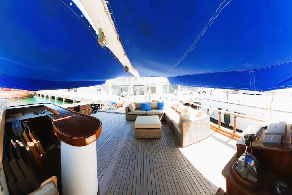 Adara Yacht - Big Turkish Gulet Botel Barcelona