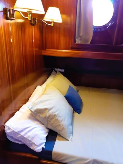 Adara Yacht - Big Turkish Gulet Botel Barcelona