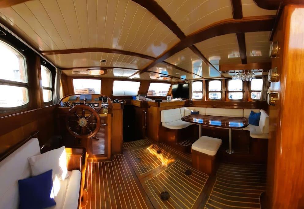 Adara Yacht - Big Turkish Gulet
