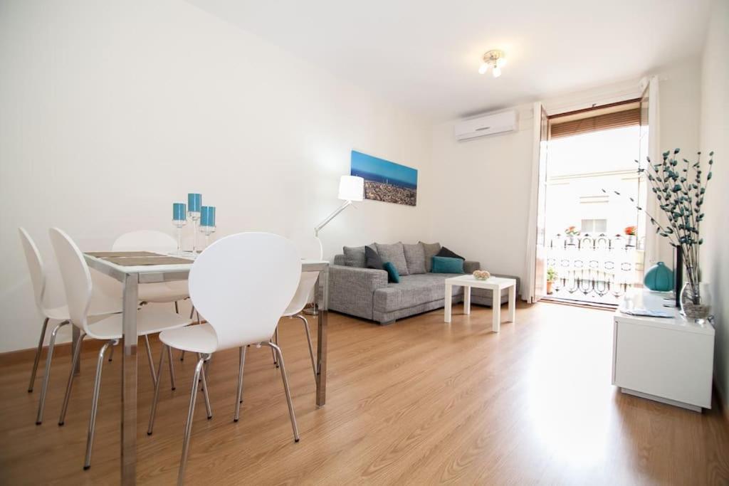 & Bright Apartment!! Barcelona