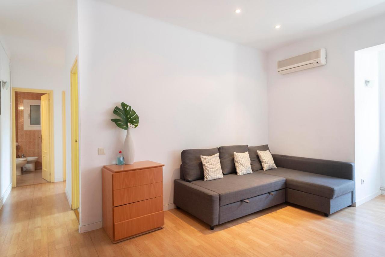 - Art Apartment Barcelona