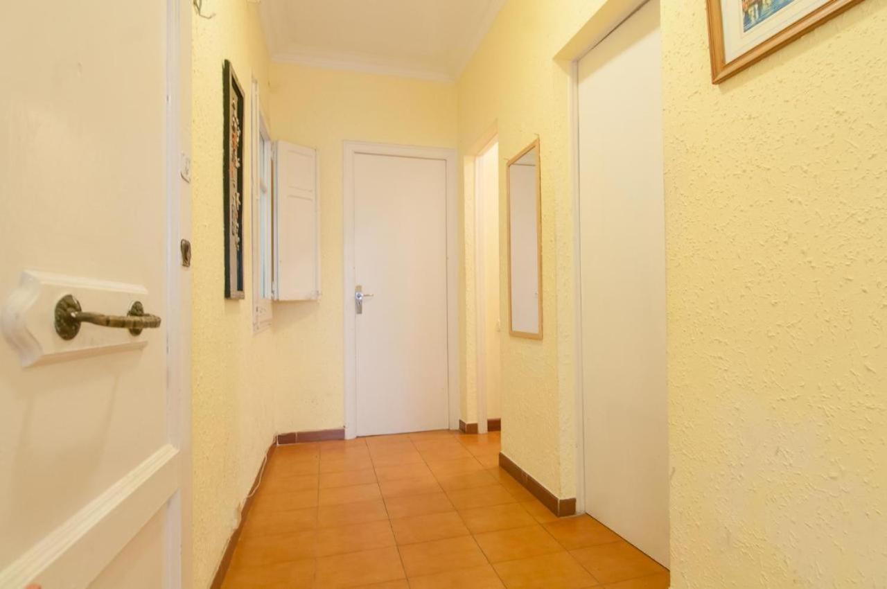 In Guest - Private With Sunny Terrace Of 200m2 3