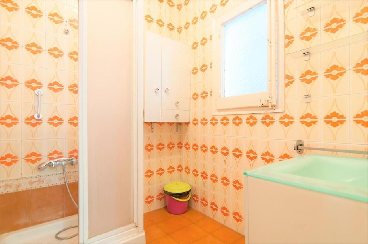 Pensión In Guest - Private With Sunny Terrace Of 200m2 3