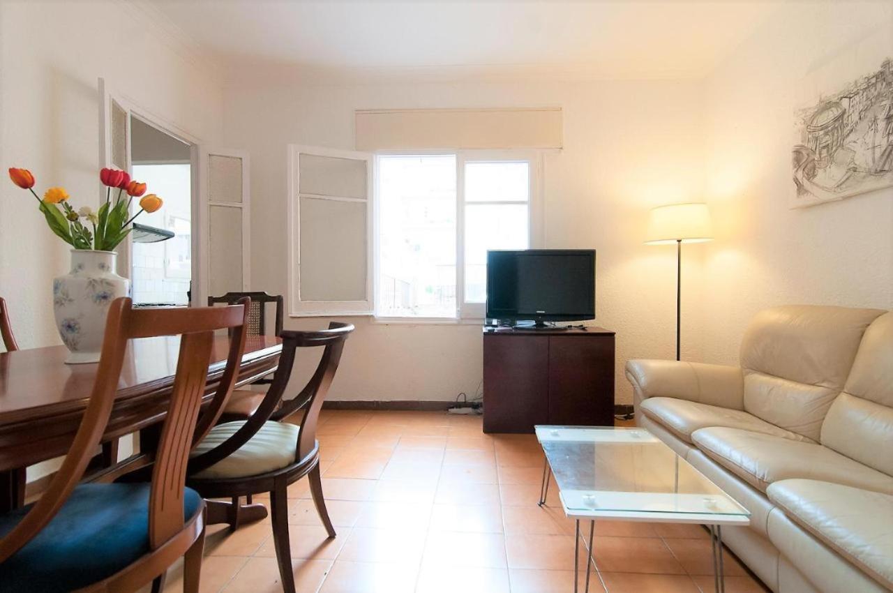 In Guest - Private With Sunny Terrace Of 200m2 3 Pensión *