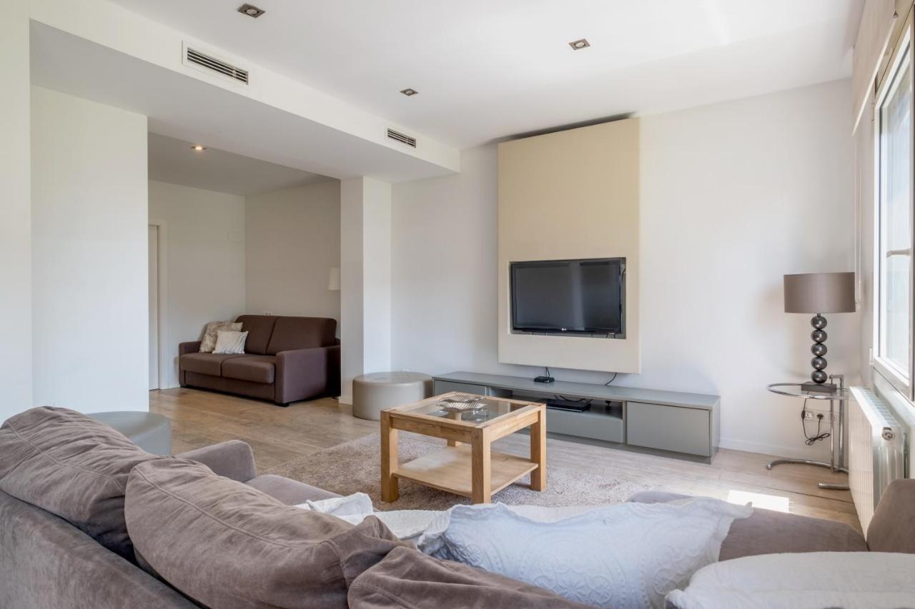 Rent Avenida Diagonal Apartment Barcelona