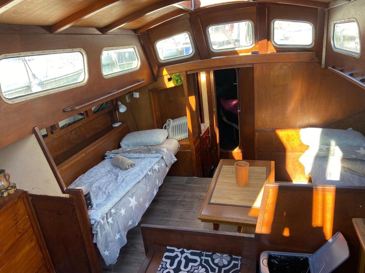 Fantastic Sailing Boat To Sleep In *