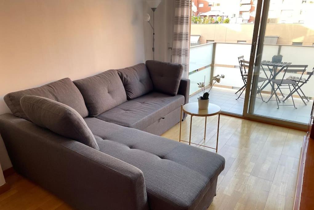 New! Amazing 2 Bedroom In Rambla Del Poblenou Apartamento *