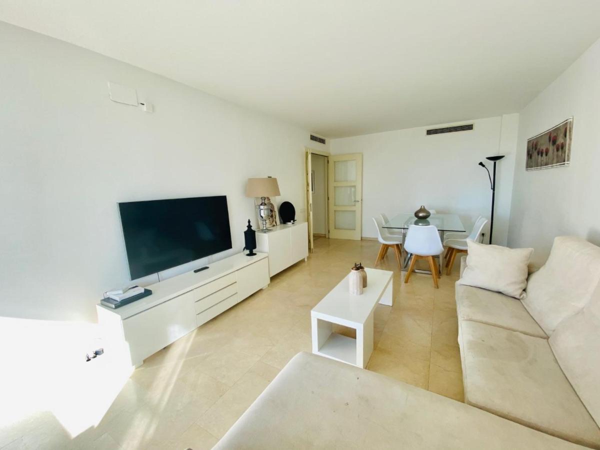 Akira Flats Diagonal Mar Barcelona