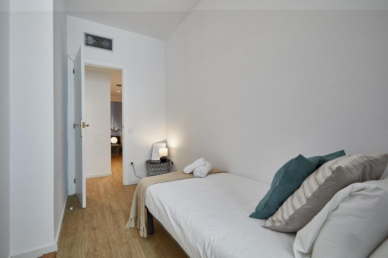 Bbarcelona Clot Apartment *
