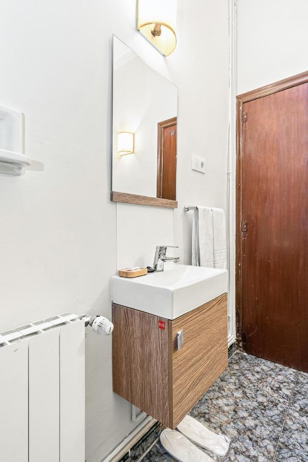 Santa Ana Guest house *