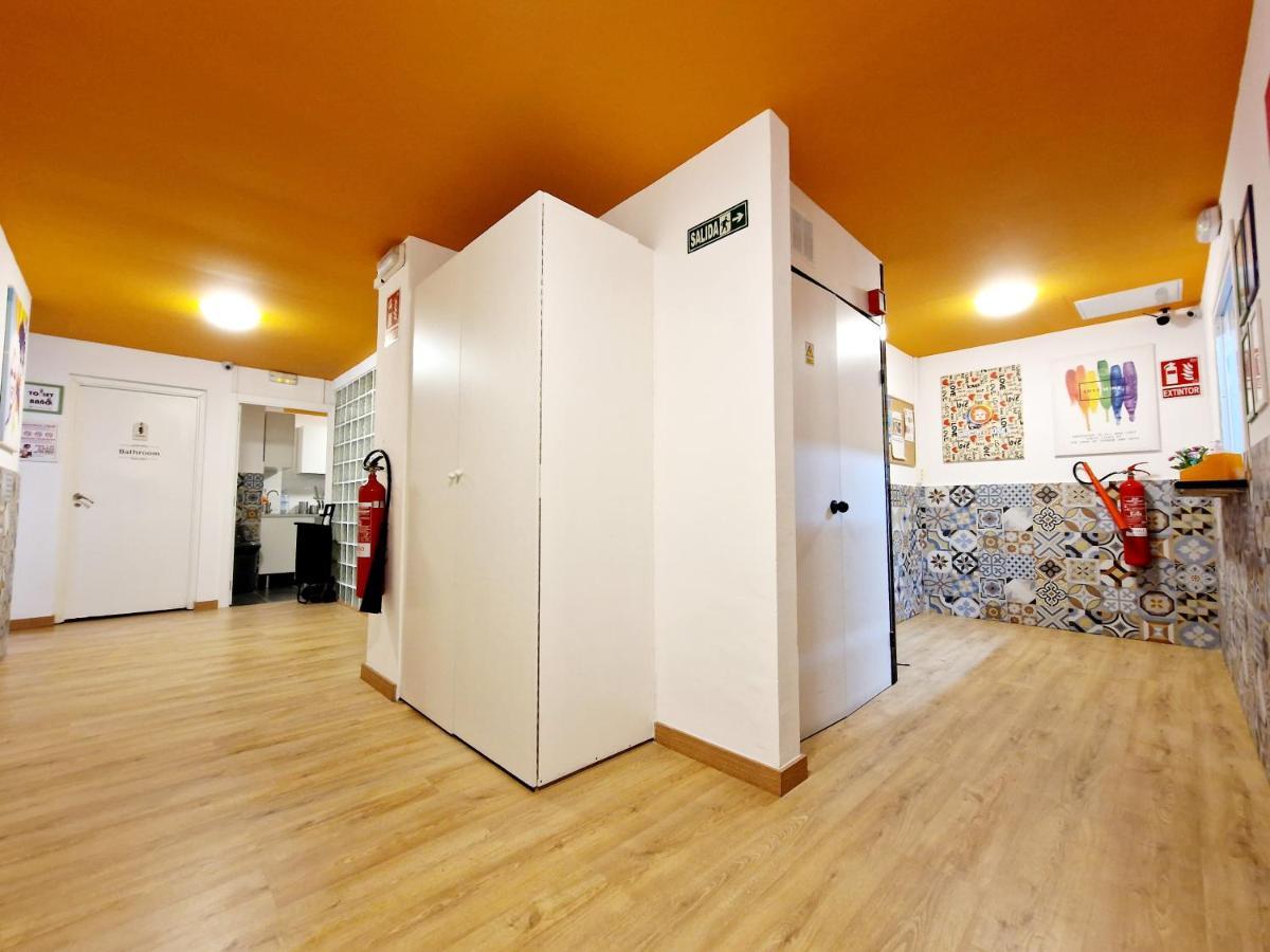 Hostal Arc House *
