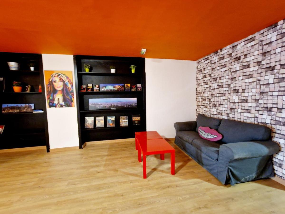 Arc House *
