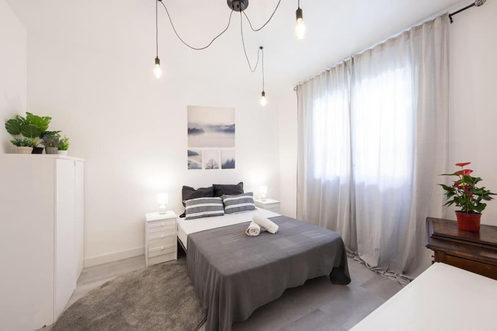 Lb Sagrada Familia Apartment *