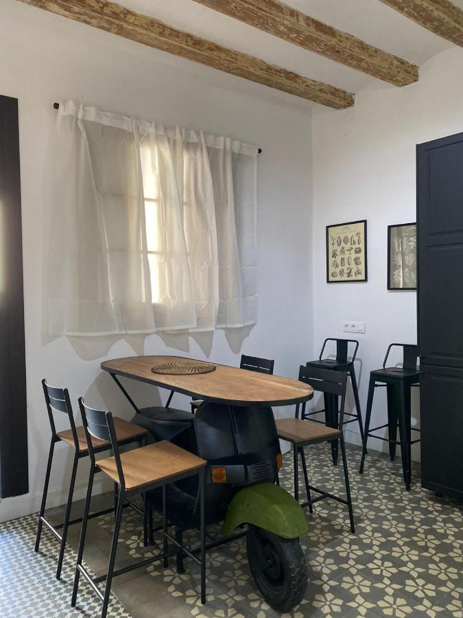 Spacious Modern In The Vibrant El Raval Barcelona