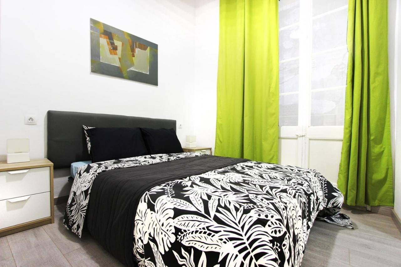 Two Bedroom Flat Born Apartment *