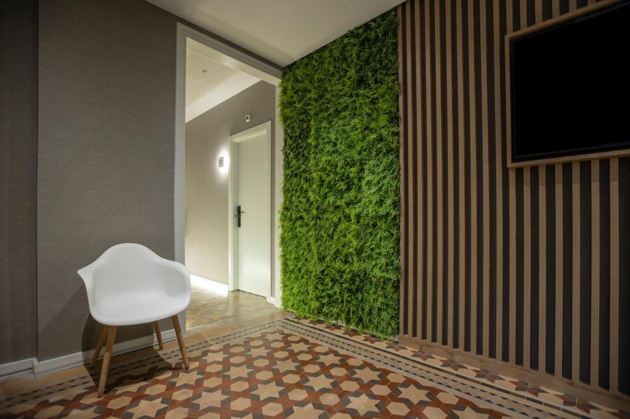 Fontanella By Bcn Urban *