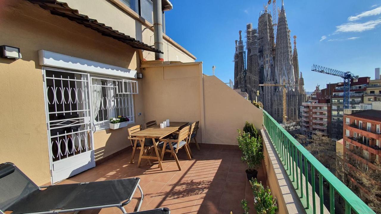 Opening Doors Sagrada Familia