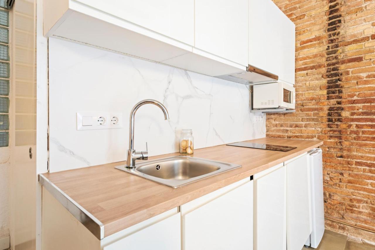 Flateli Borrell Apartamento