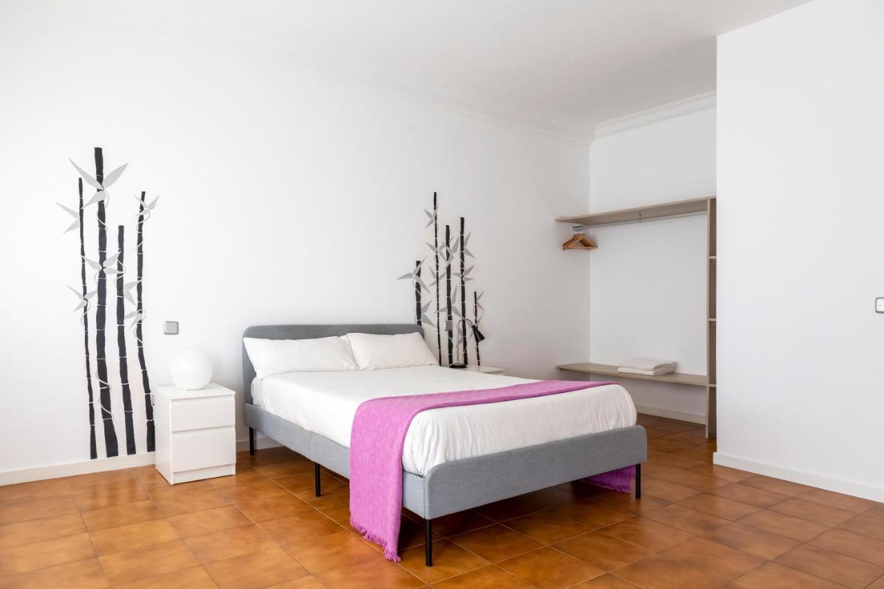 Pensión Monrooms 2*