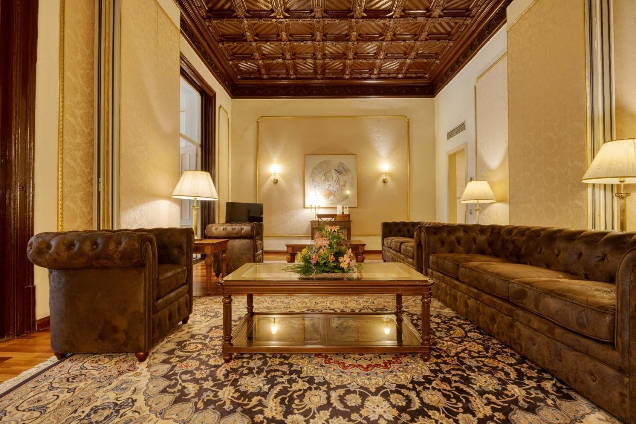 Roger De Llúria 4* Barcelona