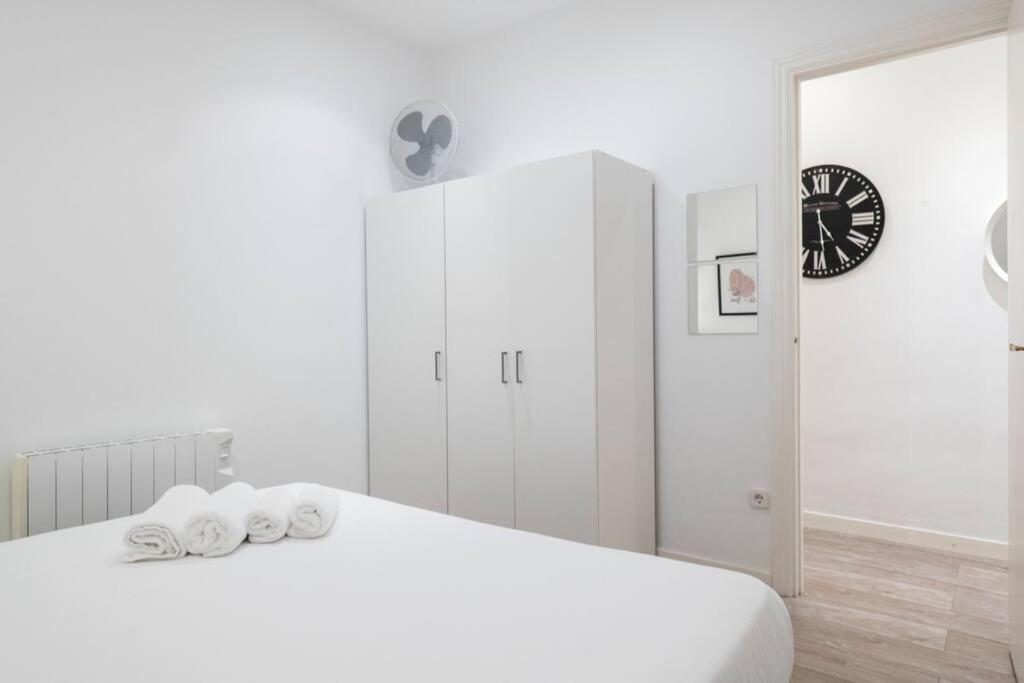 Apartment Bebarceloner Poble Nou - 2 Bedroom