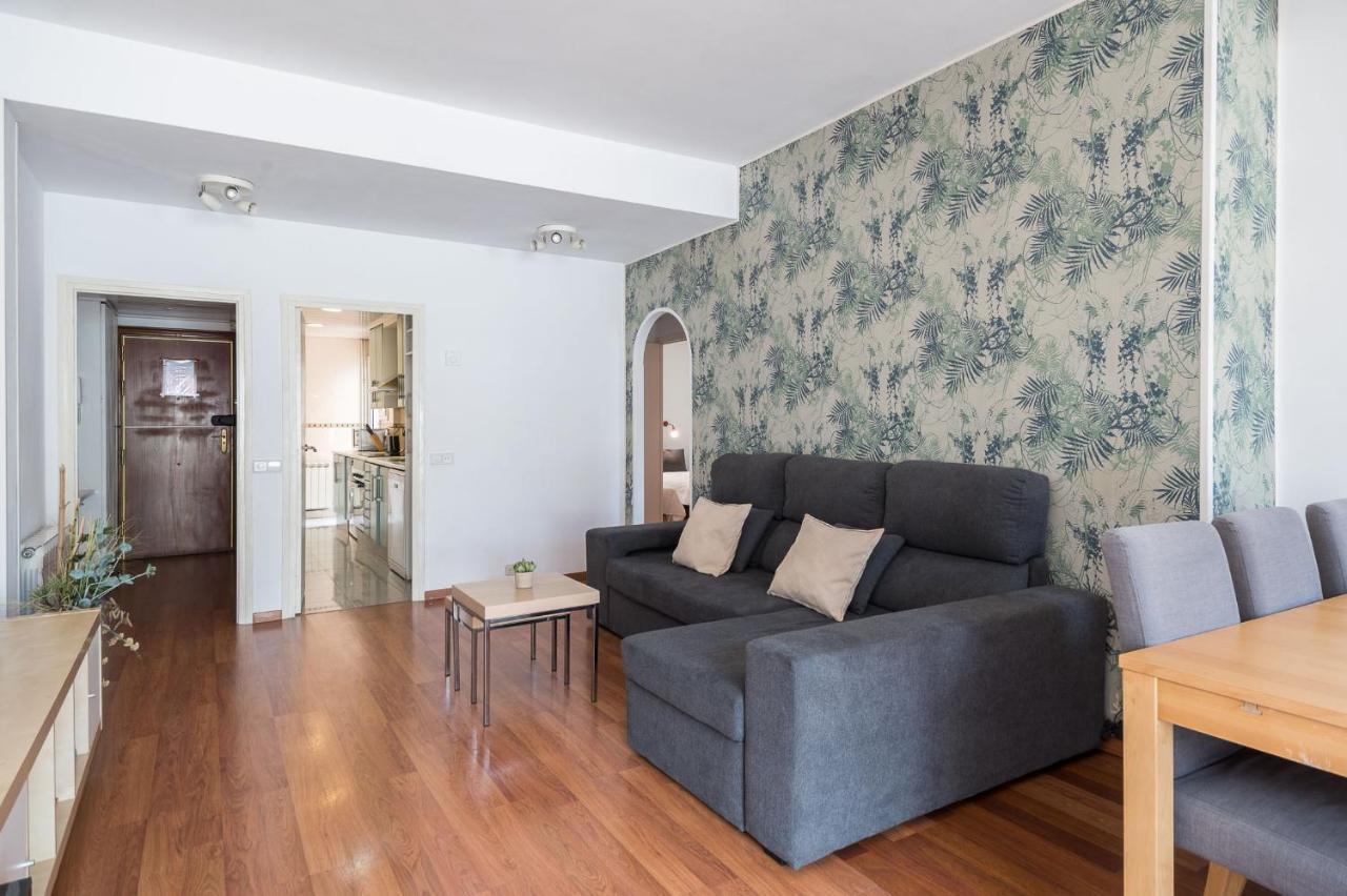 With Terrace A Step Away From Montjuic Apartamento Barcelona