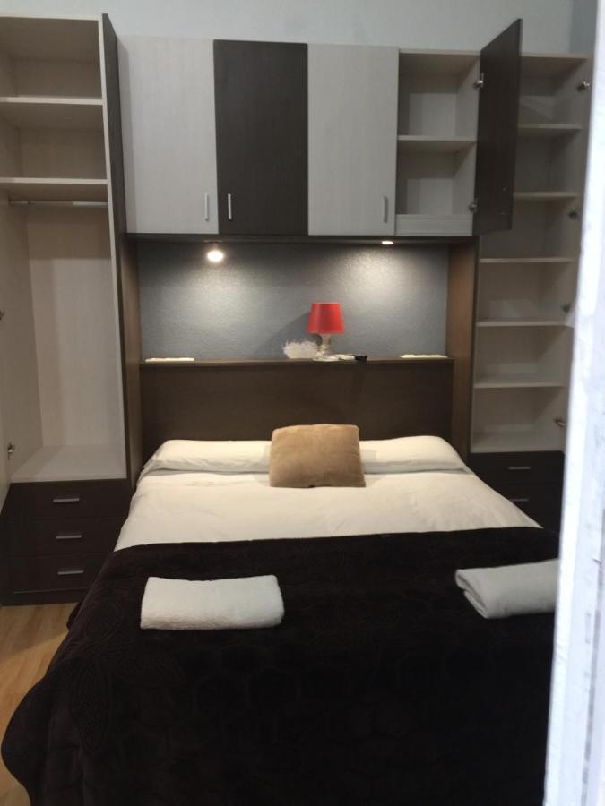 Sant Antoni Hostal, Sustainable Tourism Guest house Barcelona