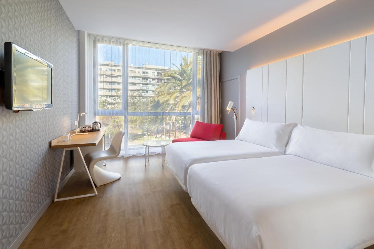 Hotel Occidental Atenea Mar 4*