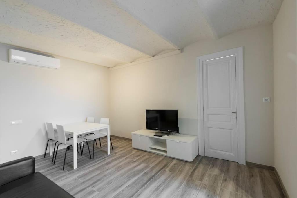 Sagrada Familia Apartment *
