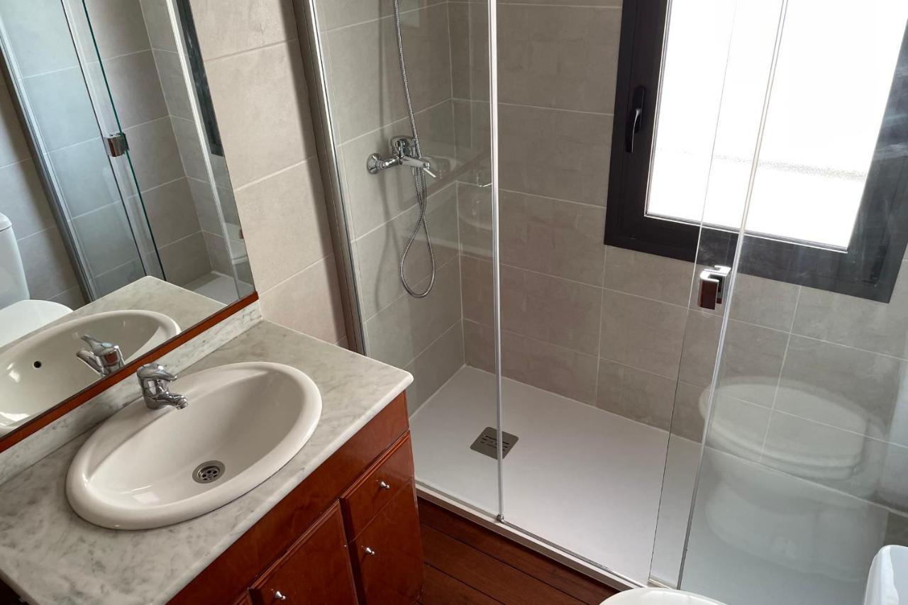 Apartment With Sea Views Next To The Of Mar Bella Barcelona