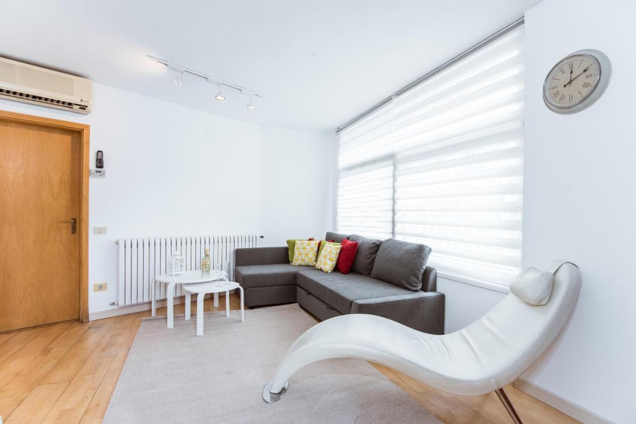 Apartamento Two Bedroom Townhouse Within 10min Walk From Beach *