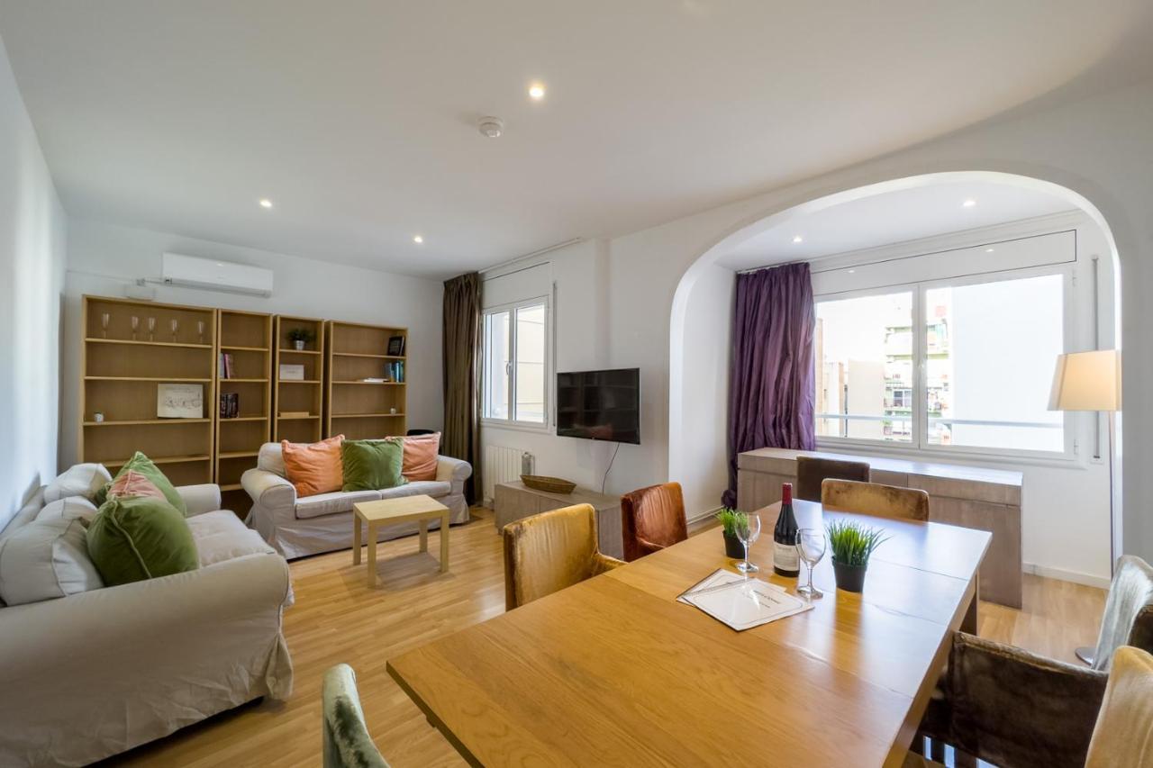 Ainb Sants Apartamento *