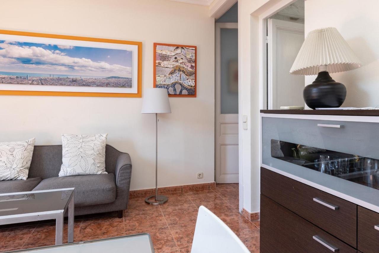 Aparteasy - Modernist Flat In Eixample Center Apartment
