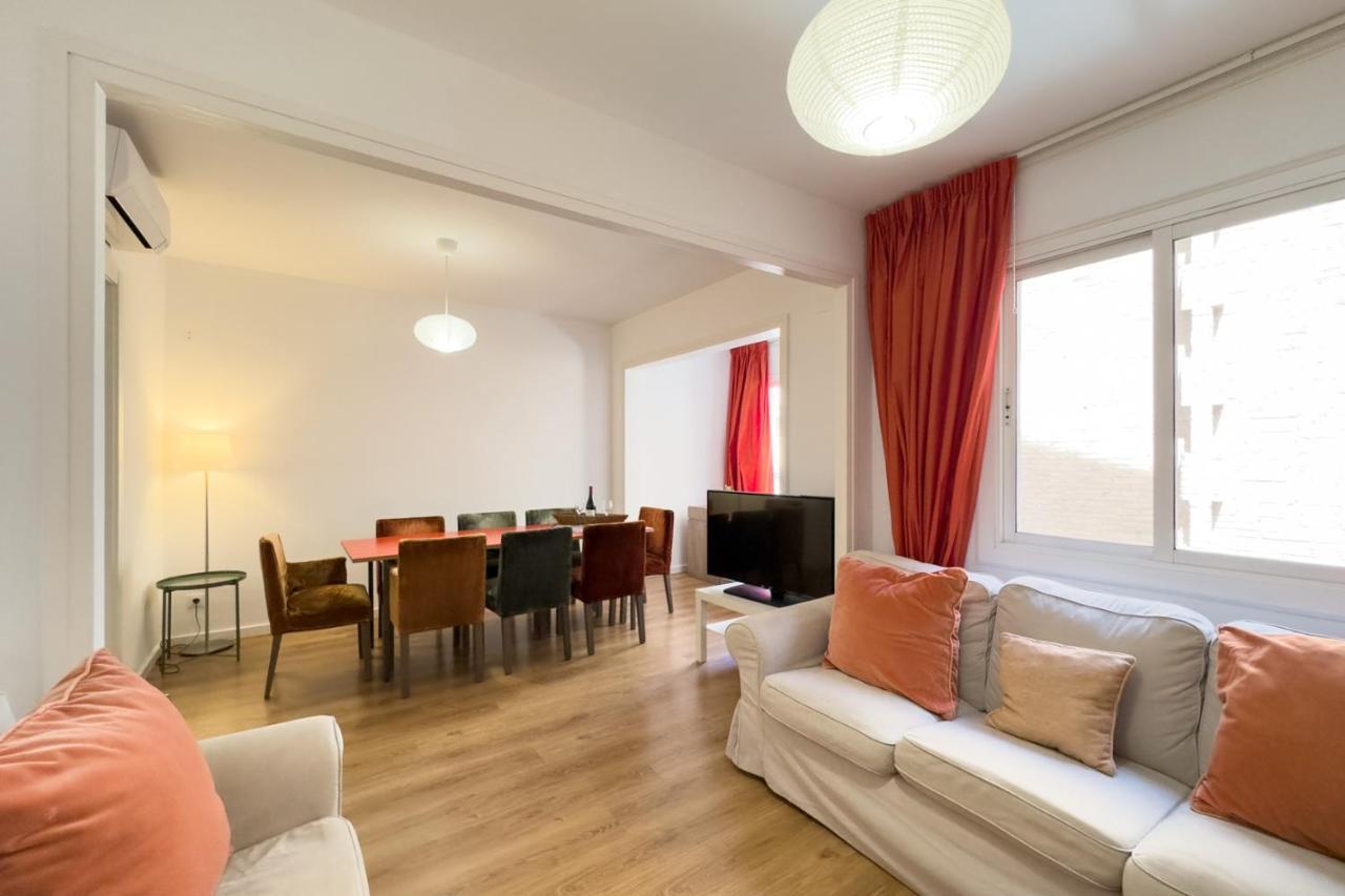 Ainb Sants Apartamento