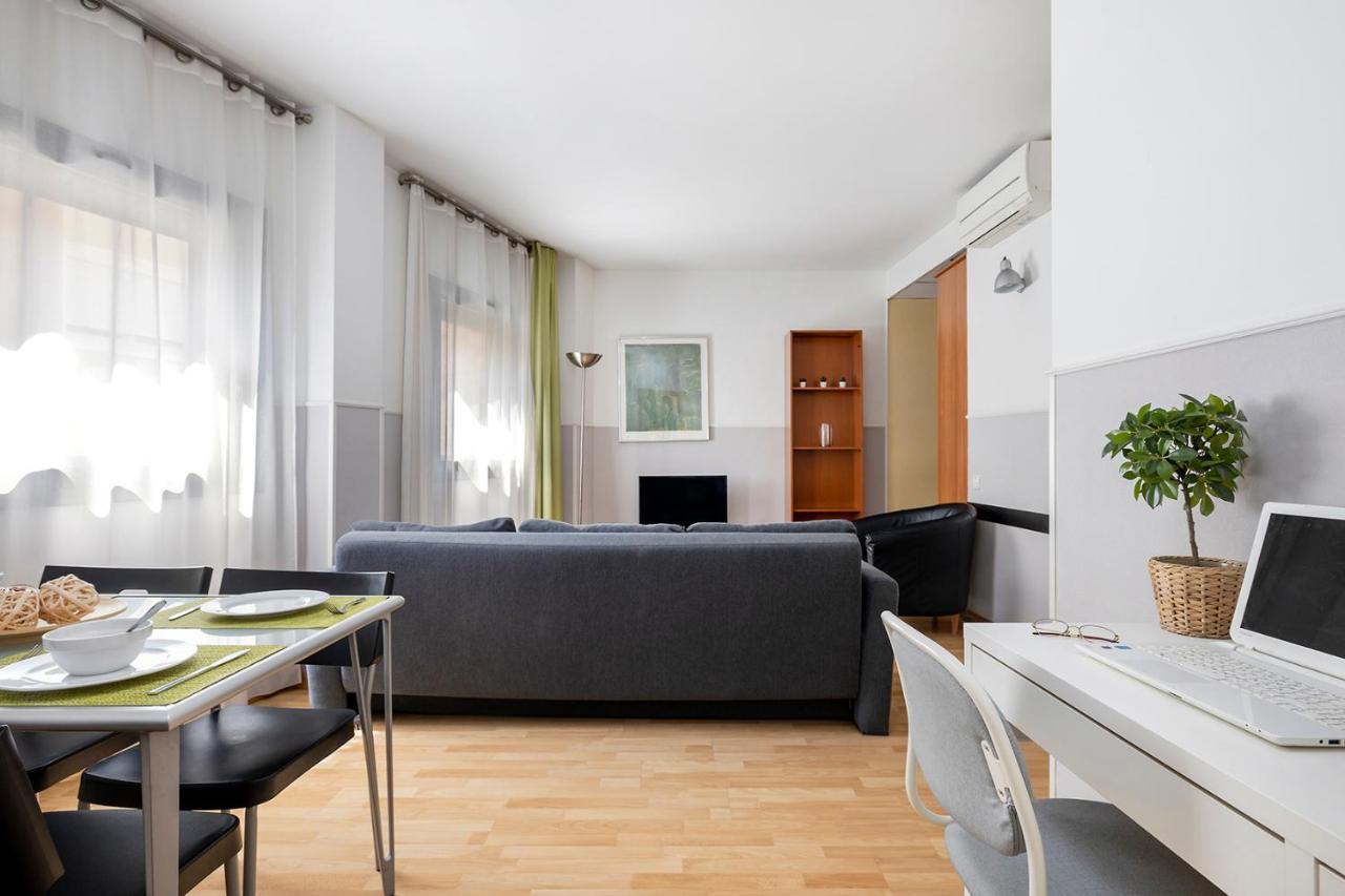 Sata Park Guell Area Apartamento Barcelona