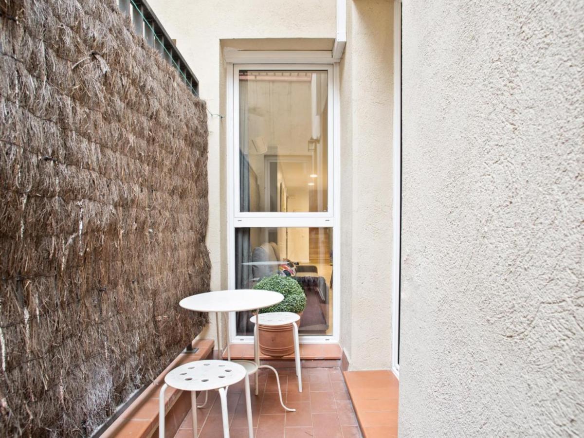 Apartamento Duplex Sagrada Familia 1 *