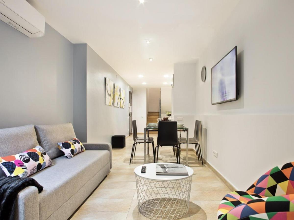 Apartamento Duplex Sagrada Familia 1 *