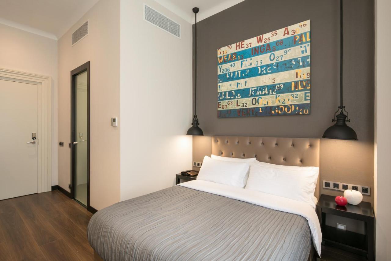 Hotel Cortes Rambla 3*
