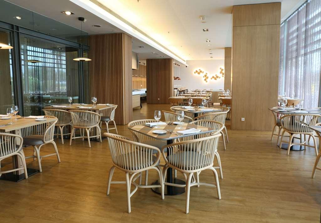 Occidental Atenea Mar Hotel
