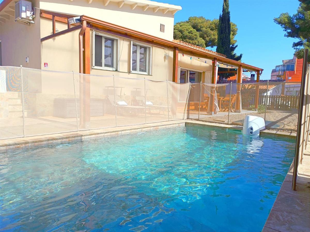 Сasa de vacaciones House With Pool Near Park Guell *