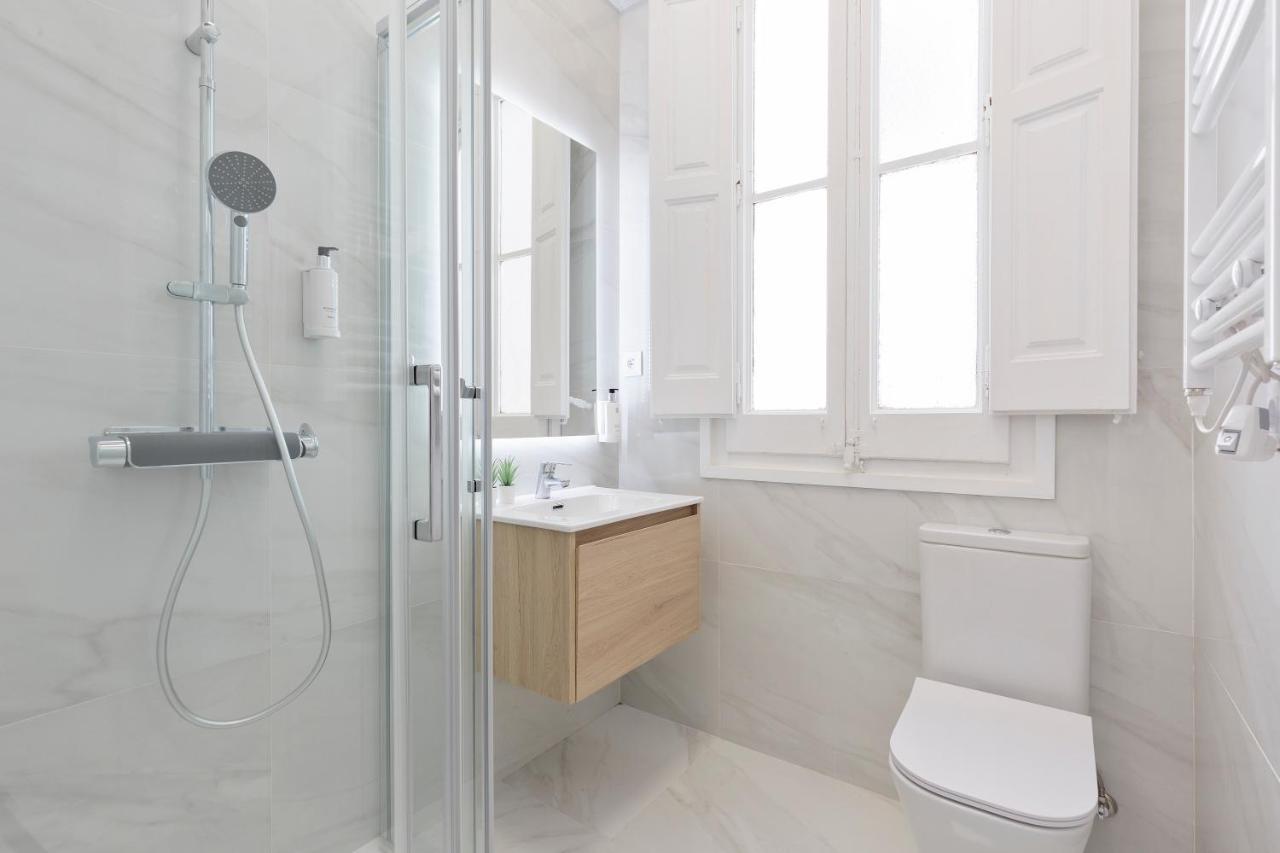 Suites4days Gaudi Eixample Apartamento *