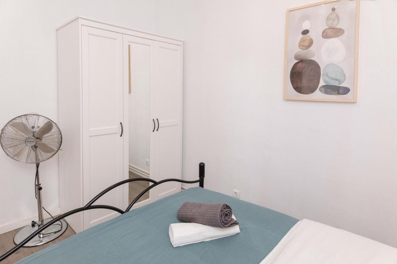 Carrer De Joan Apartamento *
