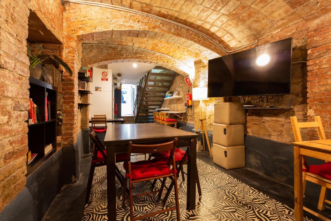 Mambo Tango Hostal Barcelona