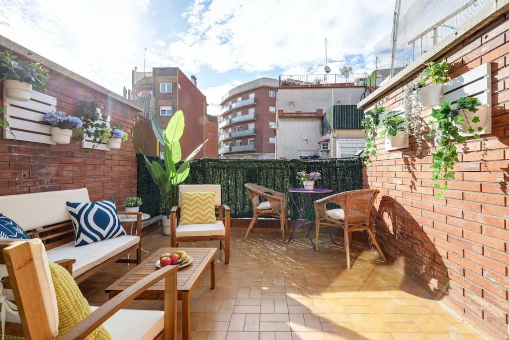 Penthouse With Big Terrace, Quiet Area, 1 Bedroom Apartamento