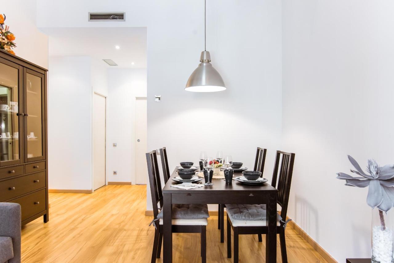 One Bedroom Close To *