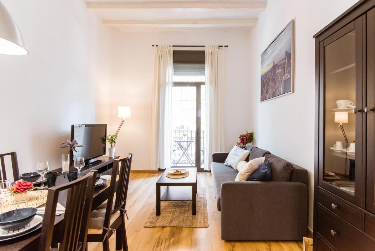 One Bedroom Close To *