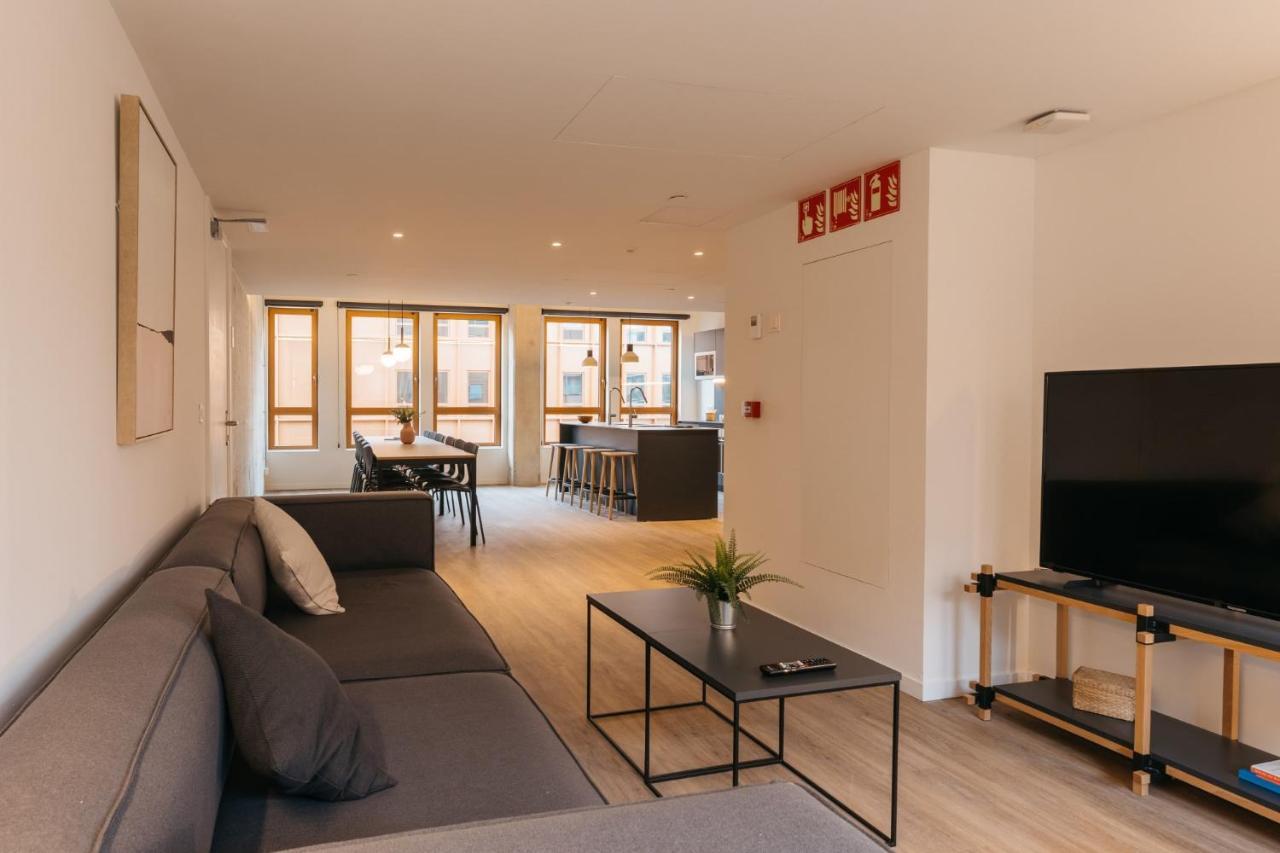 For Students Studying In Only - Stunning Spacious And Private At Pallars Student Apartamento *